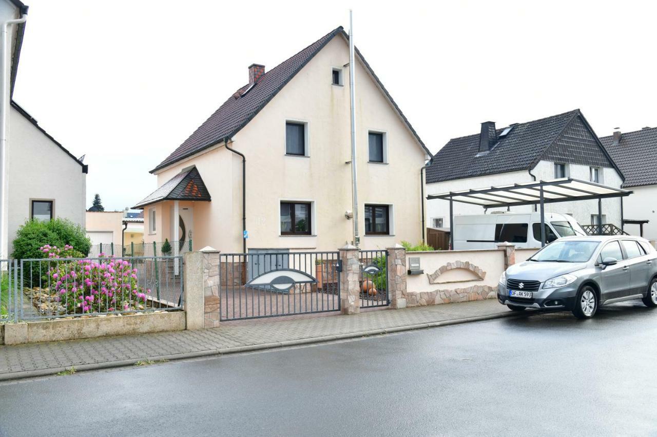 Annis Wohnschloesschen Apartment Mainhausen Exterior foto